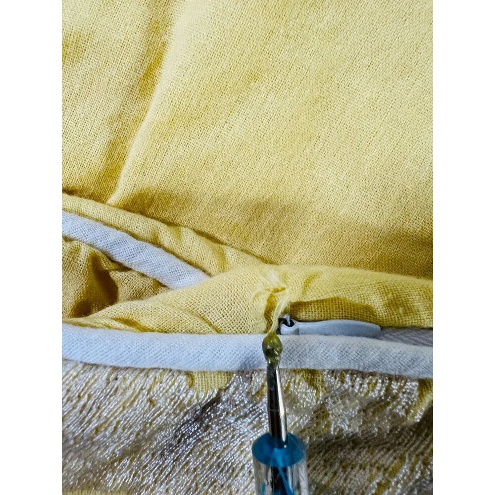 Seashell Embroidered Throw Pillow Cover Sham Yellow White Nautical 17x17 Inch‎